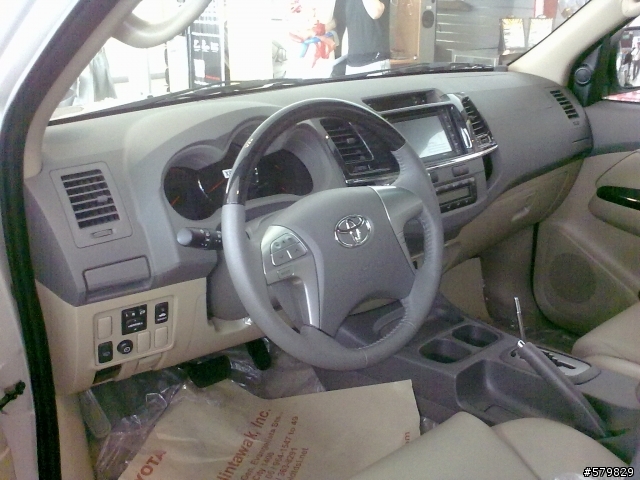 菲律賓新款FORTUNER 及 INNOVA