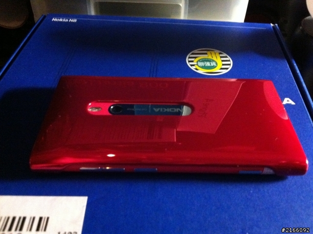 （分享）N8硬殼（橘）LUMIA 800硬殼（洋紅）