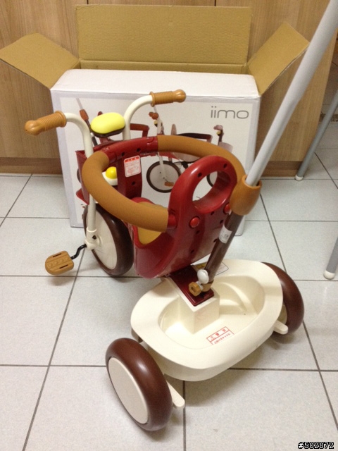 <開箱>小杜麗的IIMO三輪車+YBIKE學步車PEWI