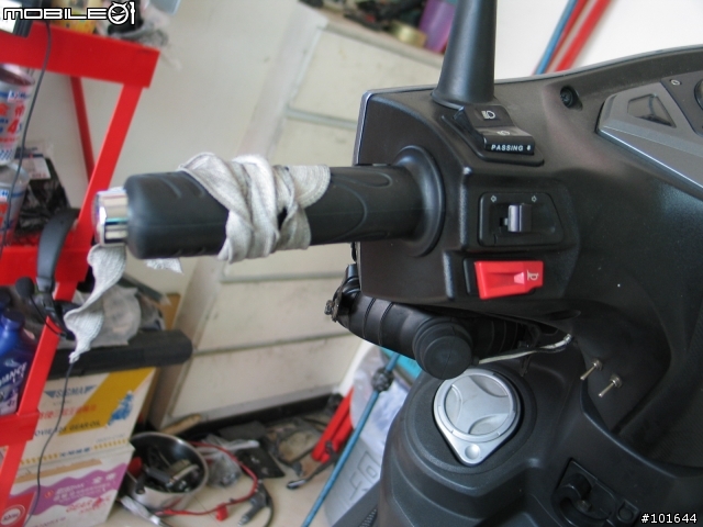隨手拍之傳動齒輪箱內軸承耗材更換. 三陽戰將150噴射雙碟.