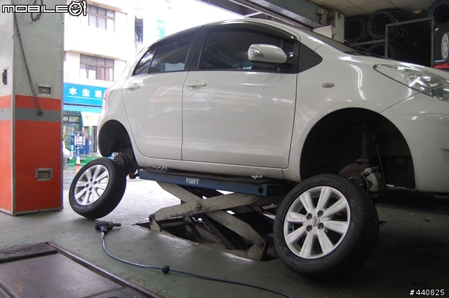 [阿咪分享] Yaris直上MAXXIS PRO R1 195/55 R15記錄