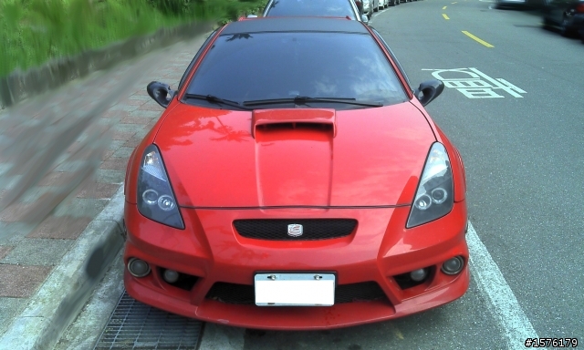 這台改裝TRD的celica是哪一年的跑車?還不錯看!路上極少見!
