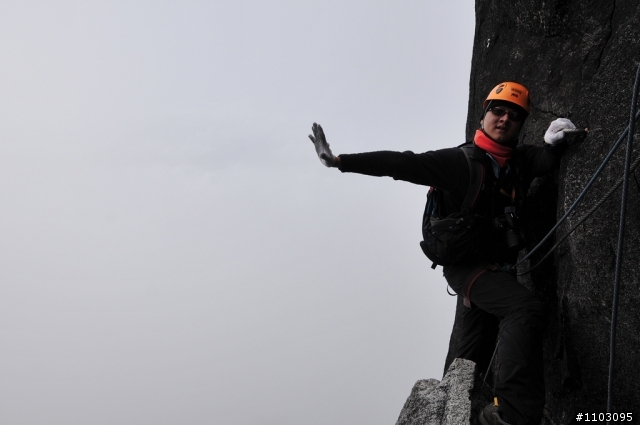 [神山-沙巴] 神山加碼極限攀岩Via Ferrata-Low's Peak Circuit 差點回不來了20120228