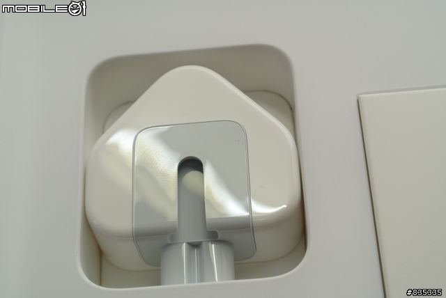 [新加坡版4G+Wifi 開箱] New iPad 新加坡版到手嚕......再來釣魚台是呆丸的啦！！