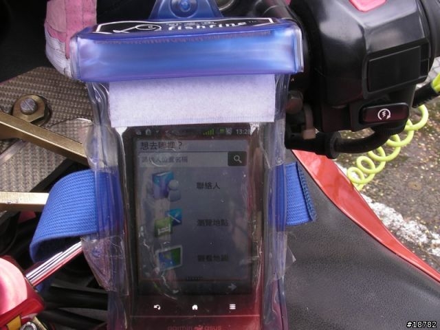 仿賽車款超便宜防水導航車架：隼 & Garmin Asus A10 示範