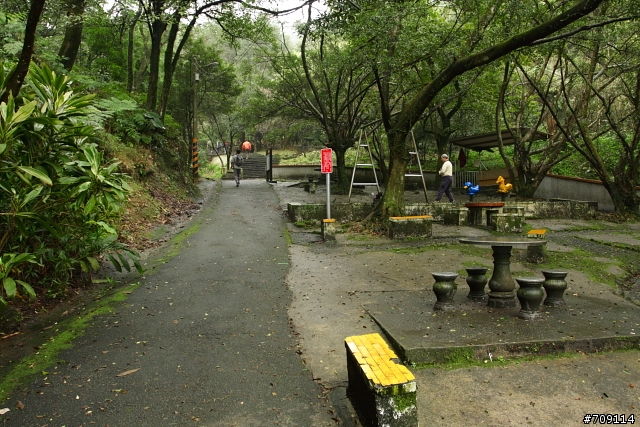 [ 郊山 ] 大尖山順走四分尾山之殘櫻行