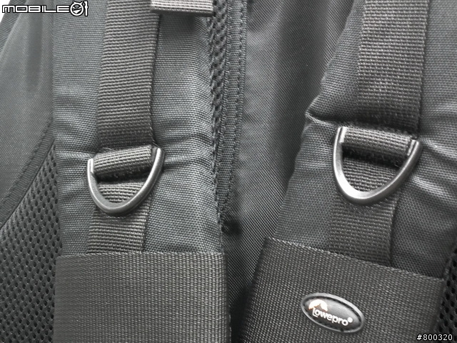 [開箱] 帶大腳架旅遊Lowepro CompuRover AW 羅普 電腦羅孚客 相機後背包