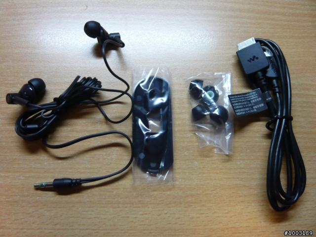 (開箱) SOUL sl300 & SONY S764 (開箱)