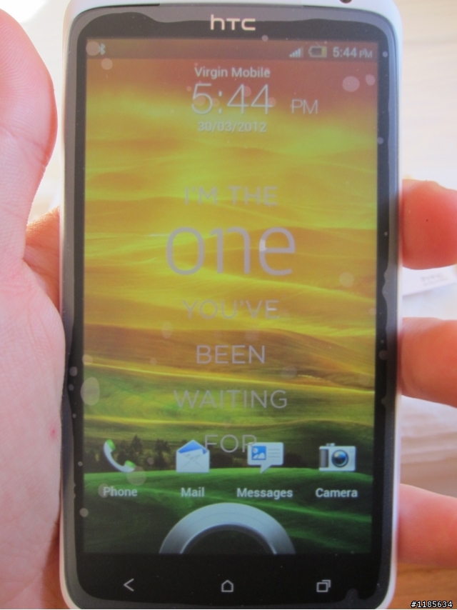 [澳洲] HTC One X 開箱 （疑似淺黃斑又出現）