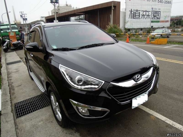 Hyundai IX35 (( 黑 )) 開箱 。