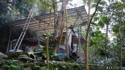  DIY簡單蓋鋼構木屋