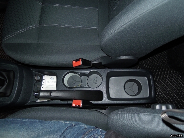 fiesta 1.6 交車開箱