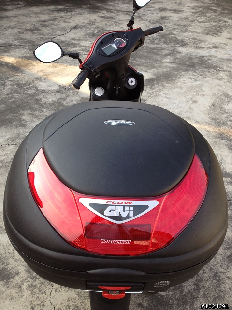 小小GP上GIVI E350後箱