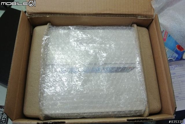 [新加坡版4G+Wifi 開箱] New iPad 新加坡版到手嚕......再來釣魚台是呆丸的啦！！