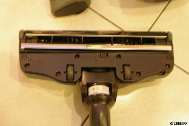 ELECTROLUX 8871 吸塵器 簡單開箱文