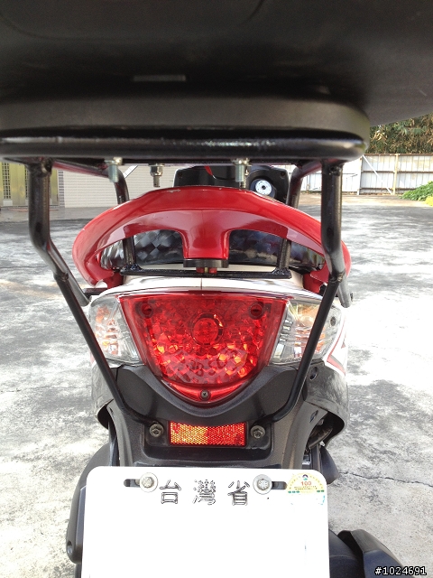 小小GP上GIVI E350後箱
