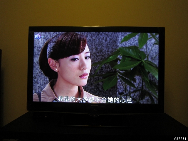 [開箱] KONKA 42 吋 120Hz LED TV