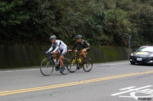 2012 環台賽-桃園站 乳姑山登山點前1公里