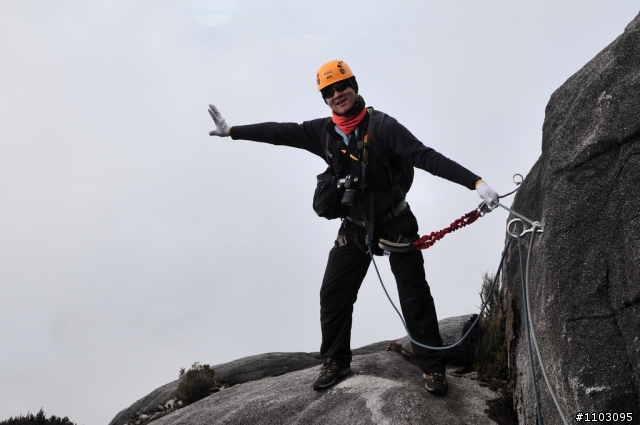 [神山-沙巴] 神山加碼極限攀岩Via Ferrata-Low's Peak Circuit 差點回不來了20120228