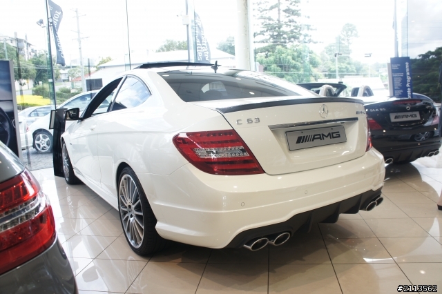 -01首發- The New Mercedes-Benz R172 SLK 55 AMG