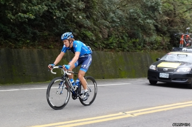2012 環台賽-桃園站 乳姑山登山點前1公里