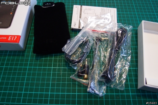 ]]開箱[[FiiO E17隨身耳擴 購入心得分享+開箱