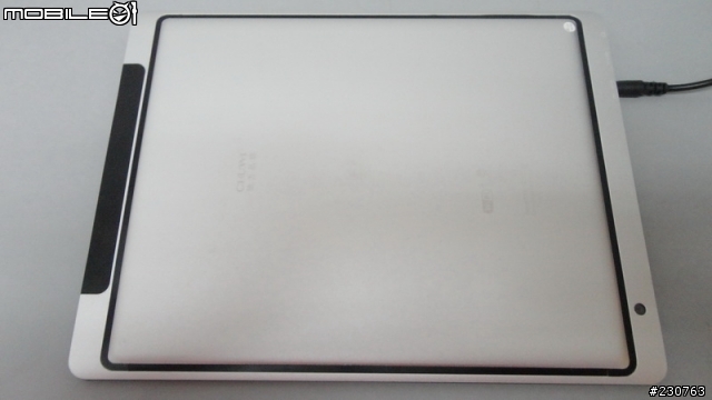 一次三台大陸 9.7" MID +ONDA Vi30 8" 開箱