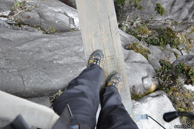 [神山-沙巴] 神山加碼極限攀岩Via Ferrata-Low's Peak Circuit 差點回不來了20120228