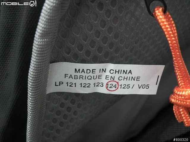 [開箱] 帶大腳架旅遊Lowepro CompuRover AW 羅普 電腦羅孚客 相機後背包