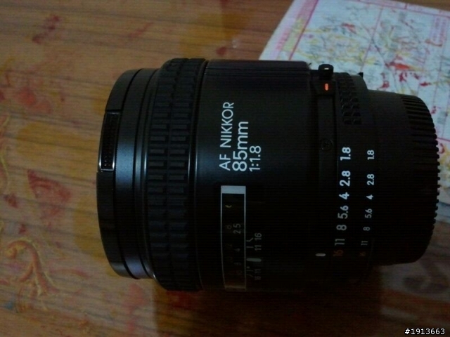 請問Nikon85mm能轉接5D2嗎?