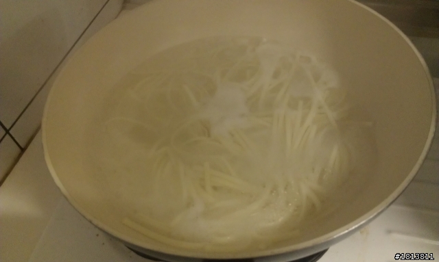 [分享]簡單家常哨子麵