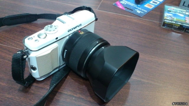 25mm f1.4  入手