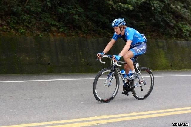 2012 環台賽-桃園站 乳姑山登山點前1公里