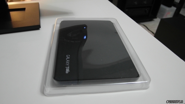 分享Galaxy Tab 7.7 原廠專用立式皮套 ,3/17新增綠色系