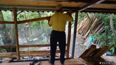  DIY簡單蓋鋼構木屋