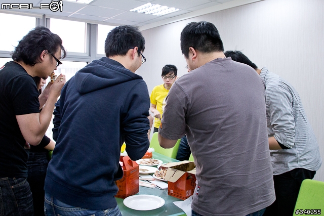 小惡魔下午茶(101/03/28)--火力全開之炸雞餐與美味甕窯雞