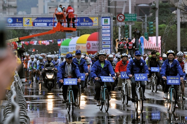 2012 自行車環台賽 第一站 台北市站 看熱鬧