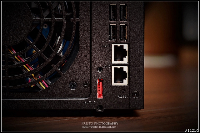 【分享】Synology DS1812+ NAS 簡單開箱（DSM 4.0-2219更新）