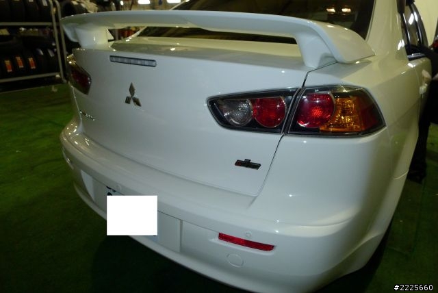 Lancer i/o 鯊魚頭超不專業搶頭香開箱文
