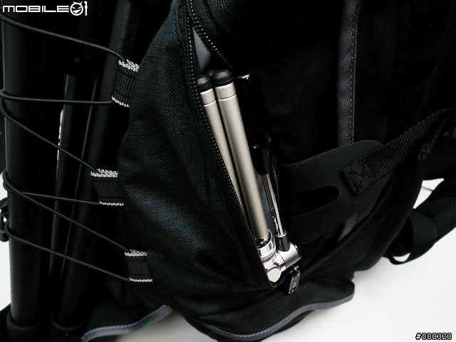 [開箱] 帶大腳架旅遊Lowepro CompuRover AW 羅普 電腦羅孚客 相機後背包