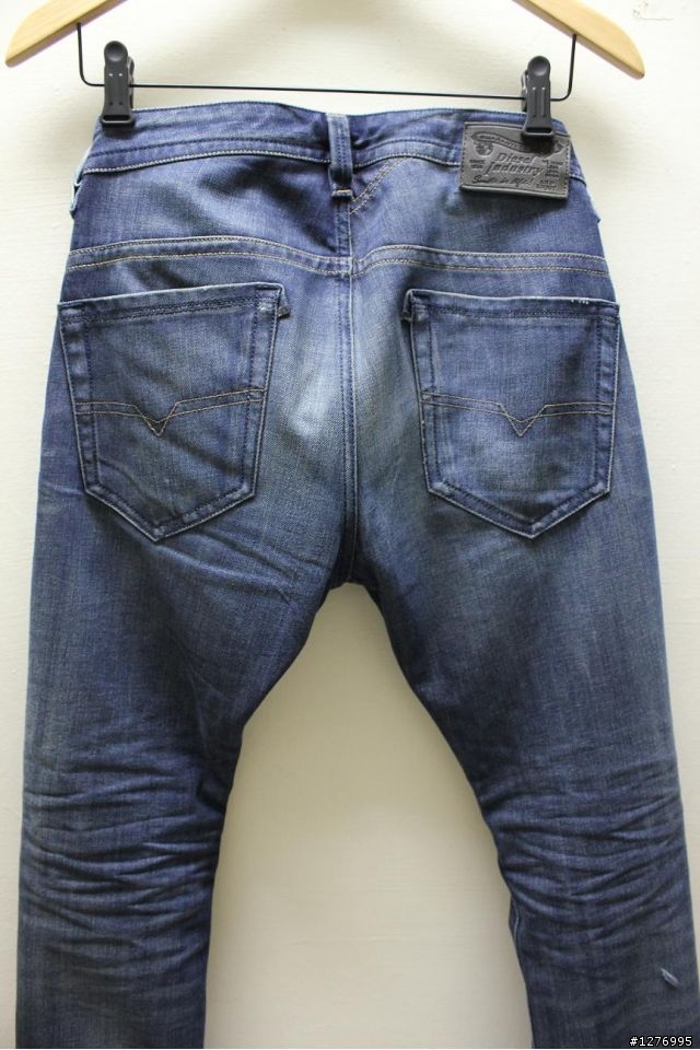 [簡單開箱]首次跌入油坑 DIESEL THAVAR 885S