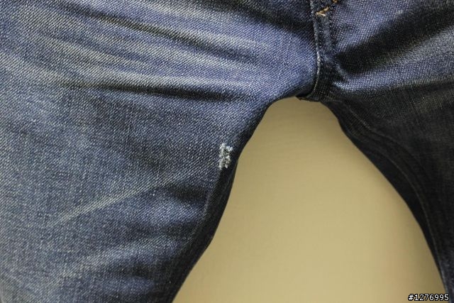[簡單開箱]首次跌入油坑 DIESEL THAVAR 885S