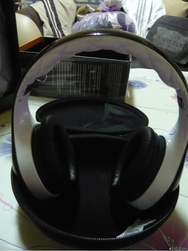 (開箱) SOUL sl300 & SONY S764 (開箱)