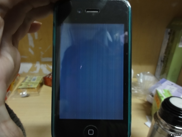 iphone螢幕異常 呈現直條狀(有圖)