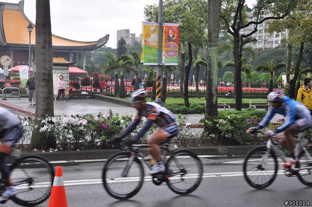 2012 自行車環台賽 第一站 台北市站 看熱鬧