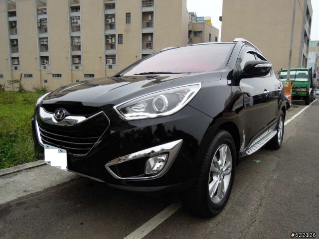 Hyundai IX35 (( 黑 )) 開箱 。