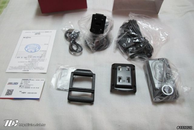 【CARSCAM】RS020 廣角夜視 HD 720P HDMI 行車記錄器