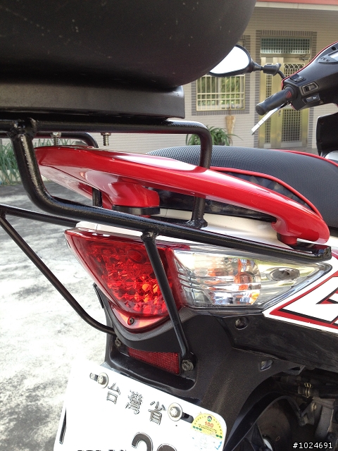 小小GP上GIVI E350後箱