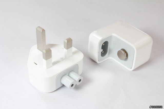 New iPad 開箱(2012-03-26新增拍照、錄影測試比較)