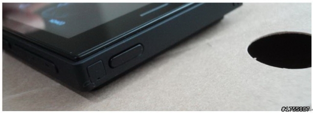 [開箱]COWON D3的進化加強版....COWON Z2